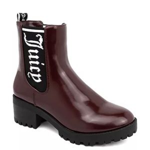 NWT Juicy Couture One-Up Heeled Burgundy Lug Sole Chelsea Boots